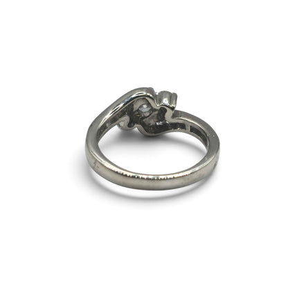 Platinum diamond twist ring sh27168b