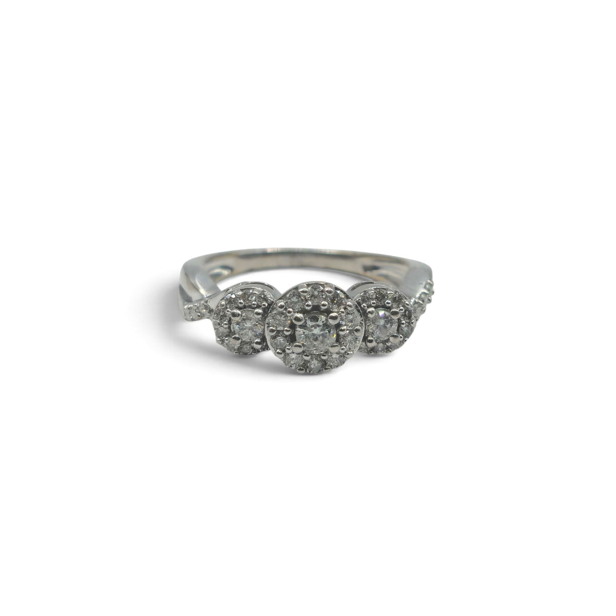 18ct white gold triple cluster diamond ring  sh27253b