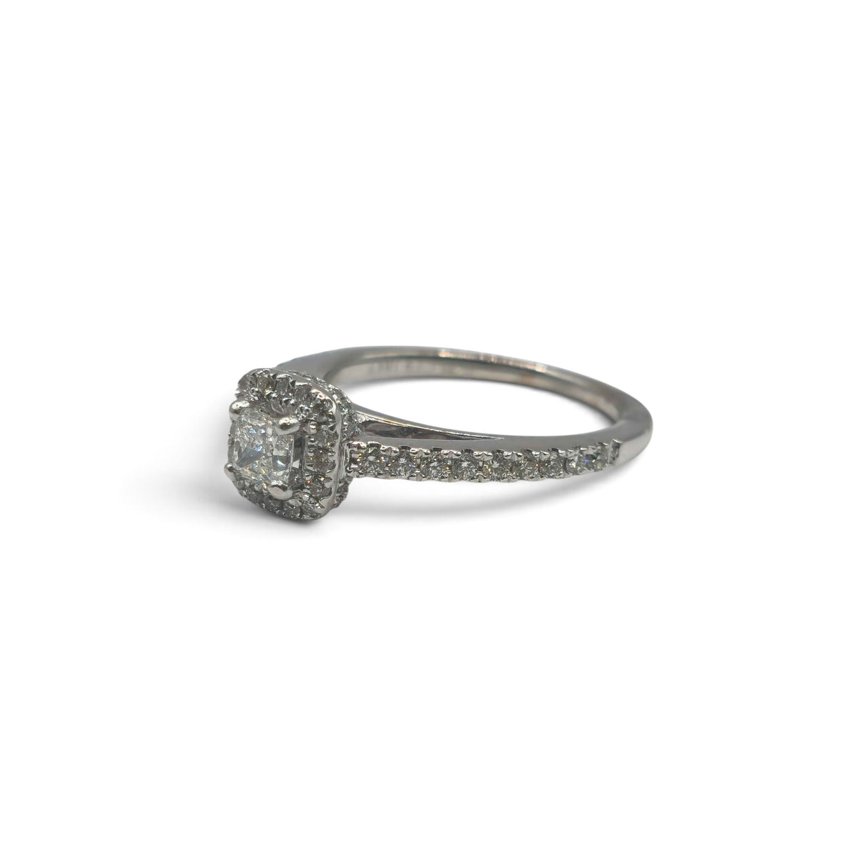 18ct white gold diamond ring  sh27246b