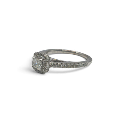 18ct white gold diamond ring  sh27246b