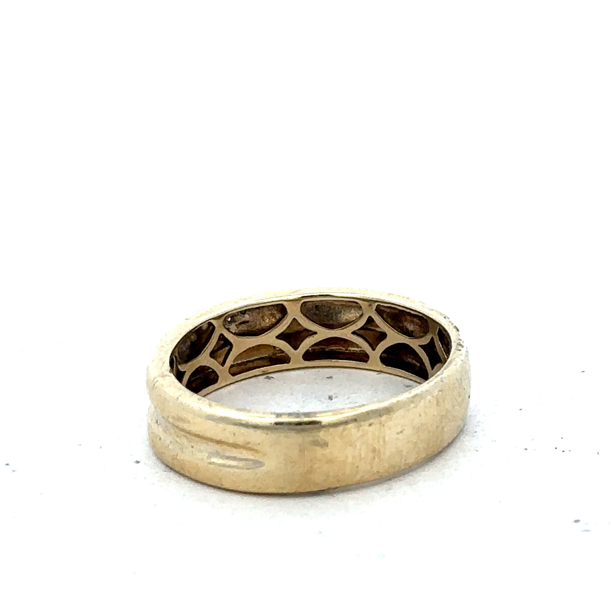 9ct yellow gold diamond ring size Q (sh25633l)