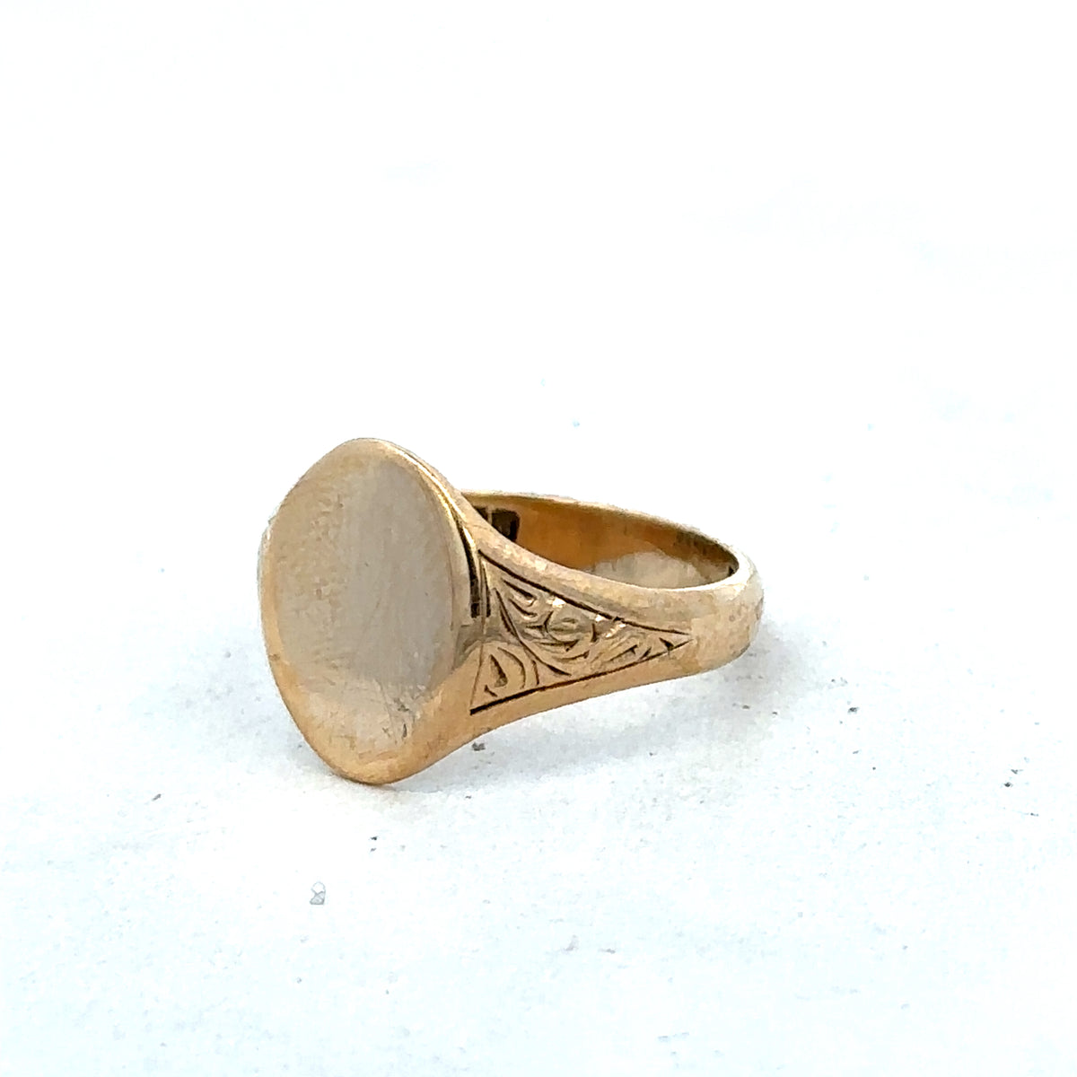 9ct yellow gold signet ring size P (sh27381b)