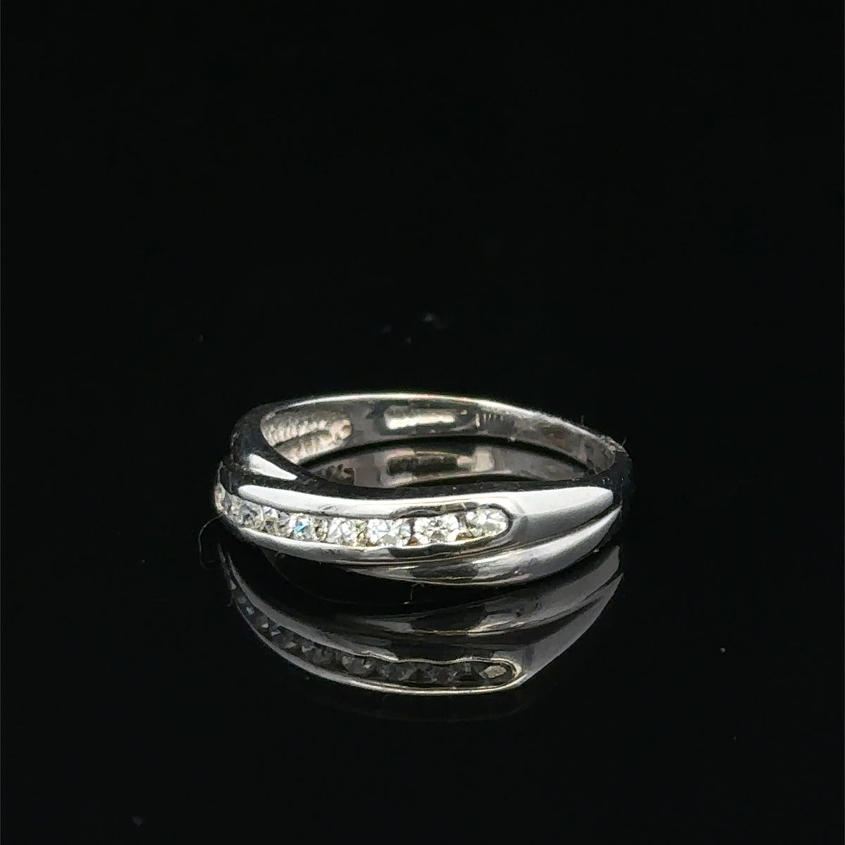 9ct white gold diamond ring sh27206b