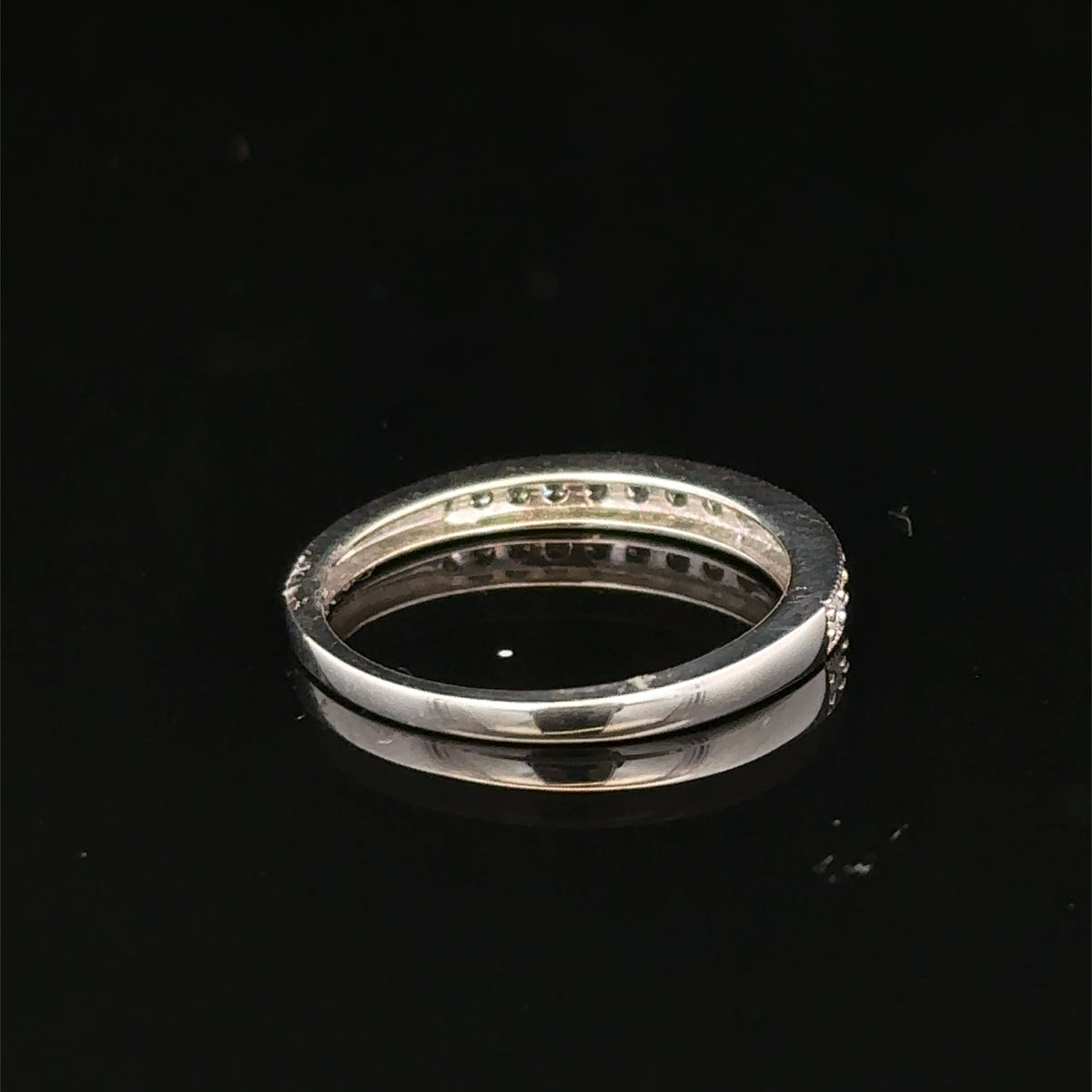 9ct white gold half eternity diamond ring sh27208b