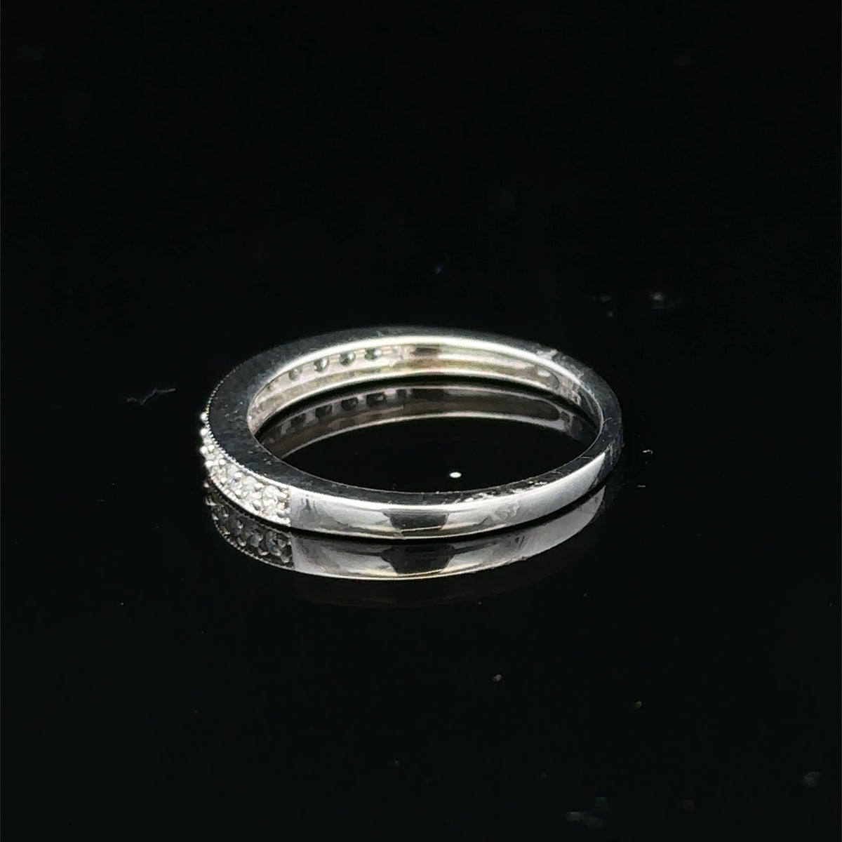 9ct white gold half eternity diamond ring sh27208b
