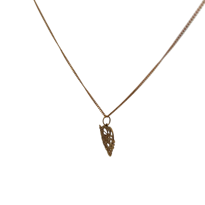 9ct yellow gold chain and pendant 2.6g (sh26191b)