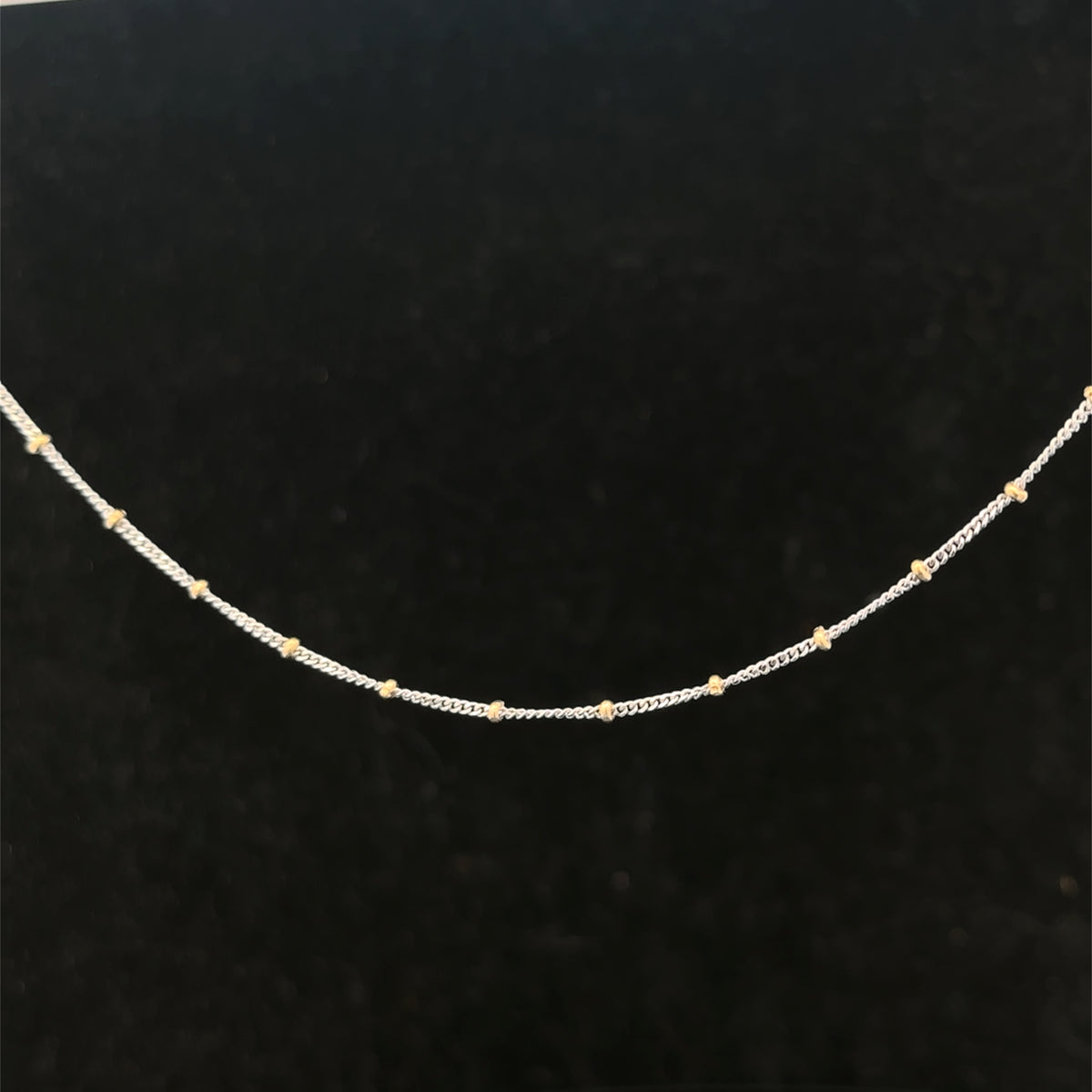 9ct white gold chain 2.7g (sh26287b)