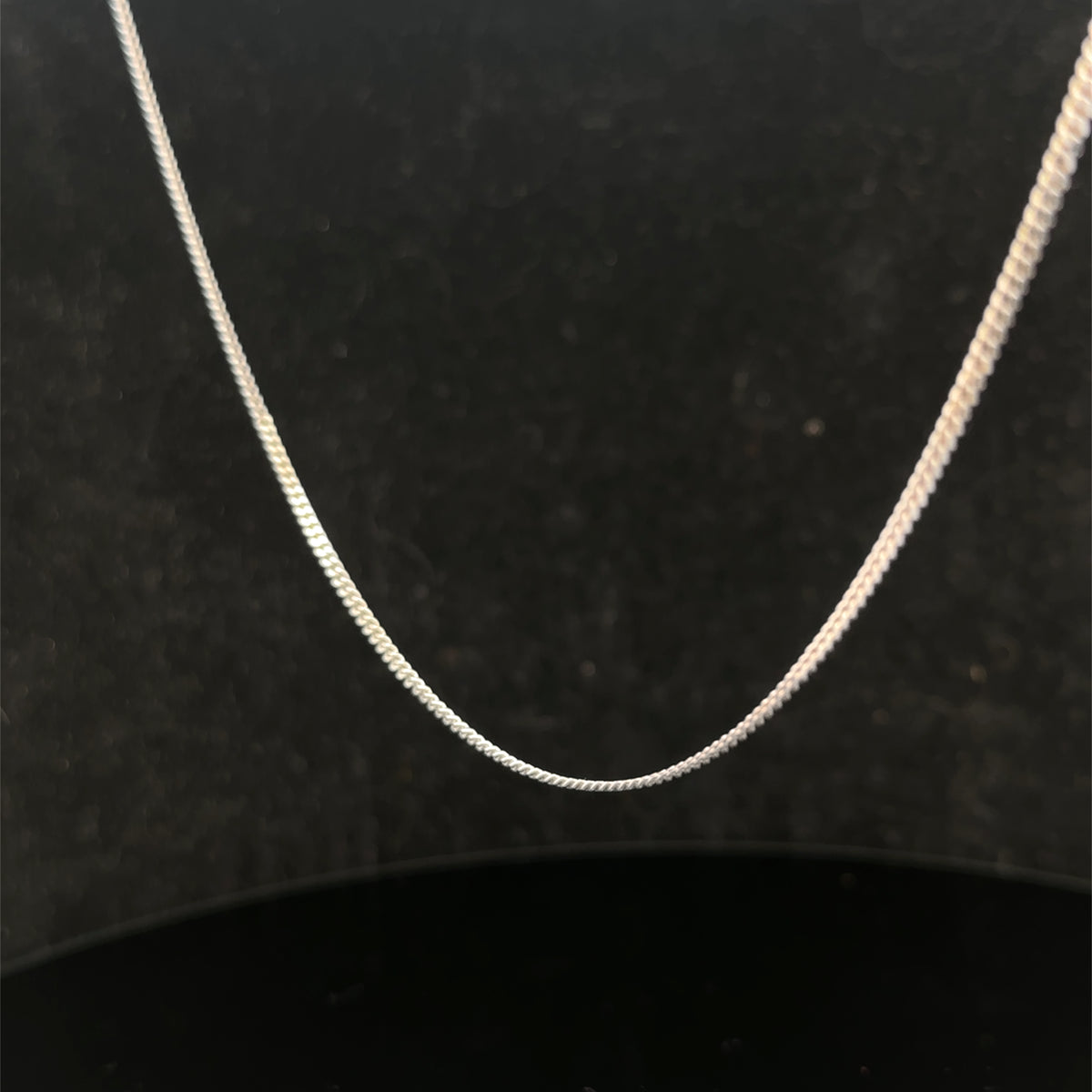 9ct white gold chain 3.2g (sh26745b)