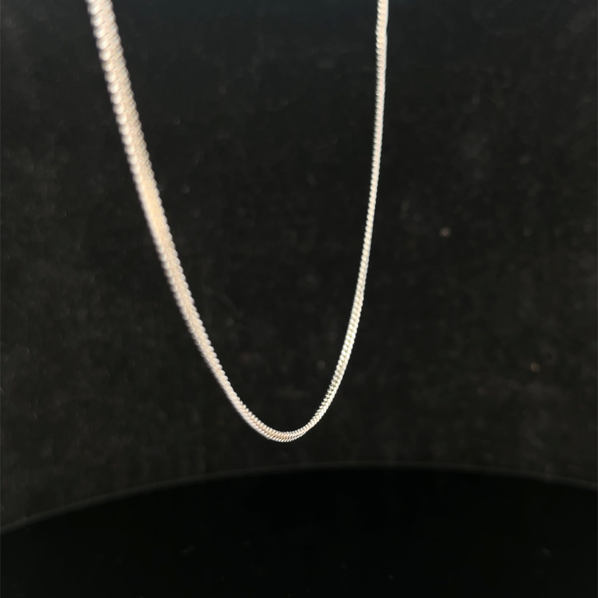 9ct white gold chain 3.2g (sh26745b)