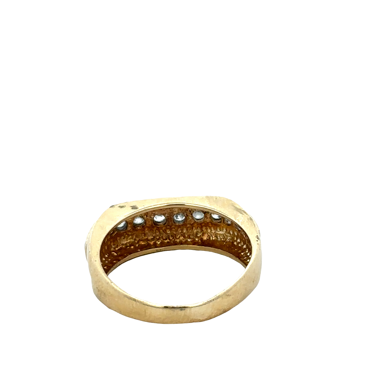 9ct yellow gold ring size U1/2 by Reeves and Sons, featuring a smooth polished band in a close-up image.