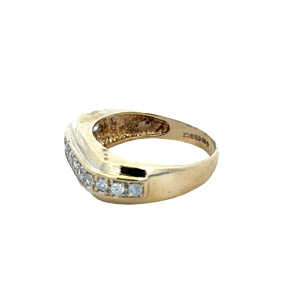 9ct yellow gold ring size U1/2 with engraved design, handcrafted by Reeves and Sons, shown on a plain background.