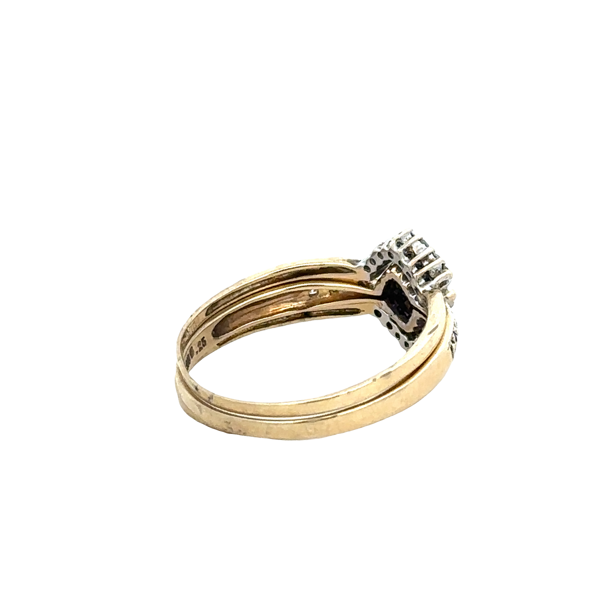9ct yellow gold diamond ring x3 size V (sh25672l)
