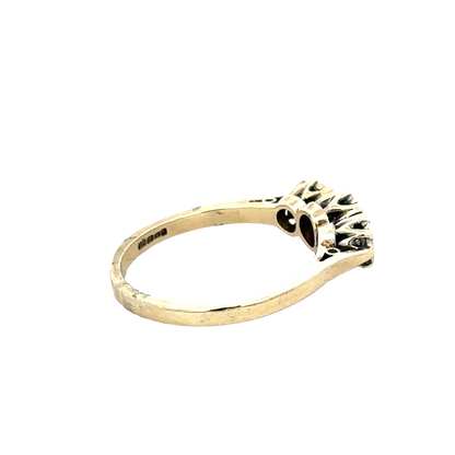 9ct yellow gold 1/4 caret diamond ring size P (sh25773l)