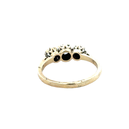 9ct yellow gold 1/4 caret diamond ring size P (sh25773l)