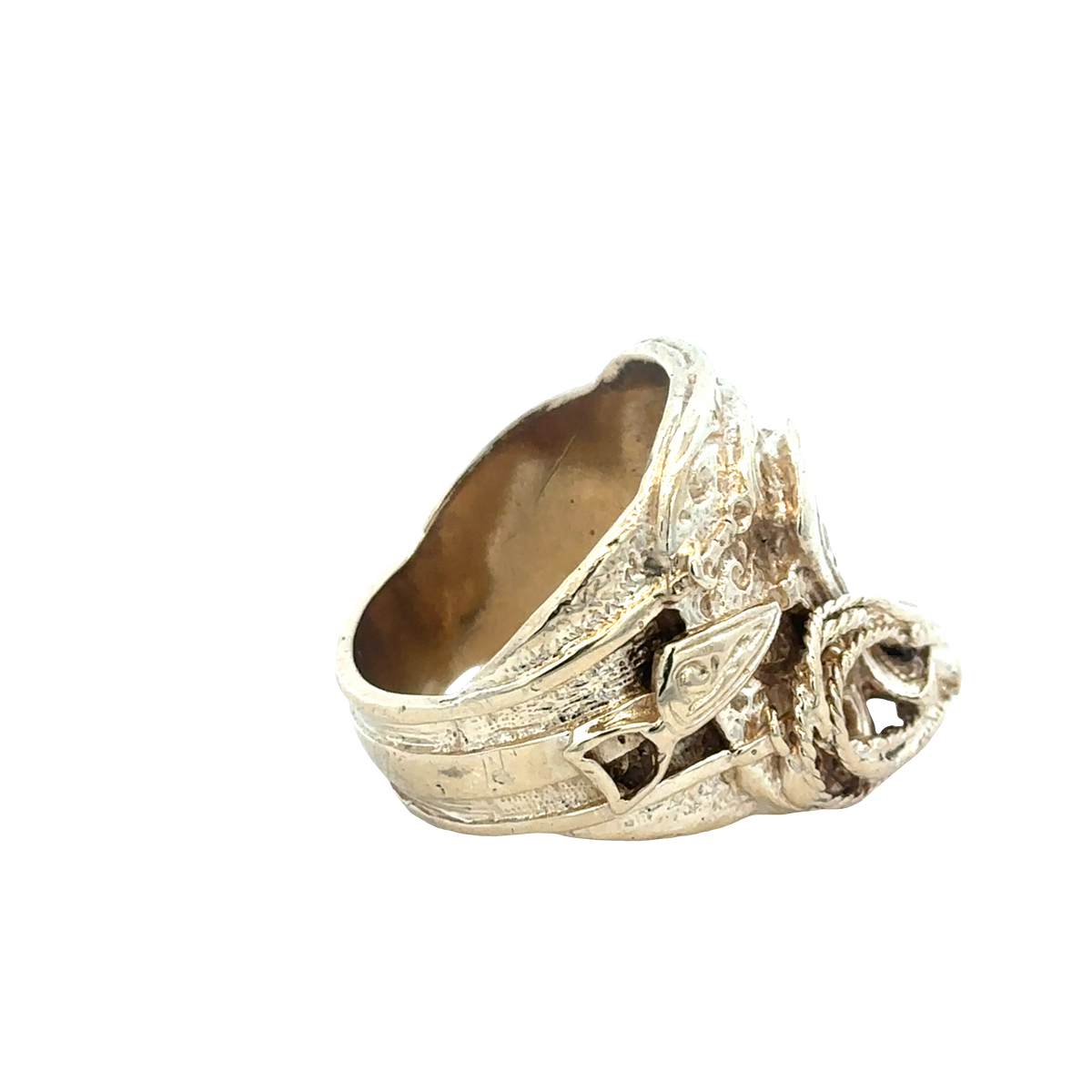9ct yellow gold saddle ring size V1/2 (sh27836b)