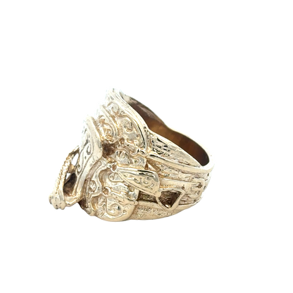 9ct yellow gold saddle ring size V1/2 (sh27836b)