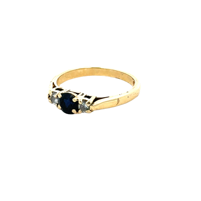 18ct yellow gold sapphire and diamond ring sh27758b
