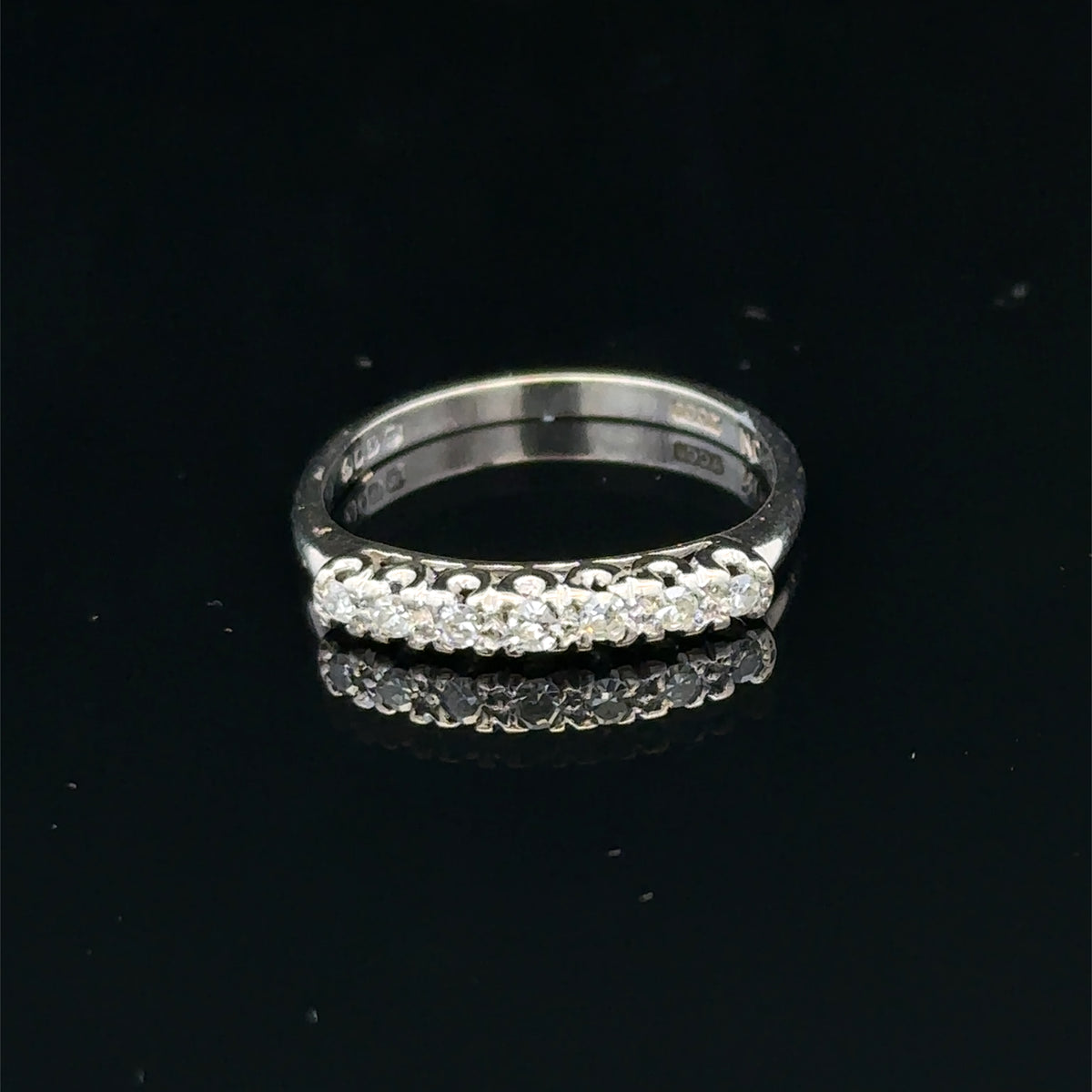 18ct white gold diamond ring sh25693l