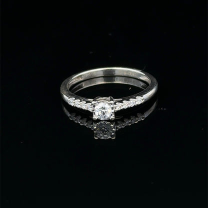 9ct white gold diamond ring  sh25760l