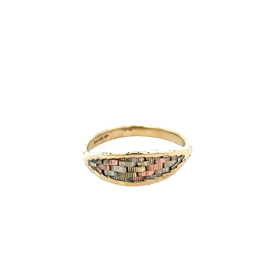 9ct yellow gold ring in size L with a smooth polished finish, crafted by Reeves and Sons.
