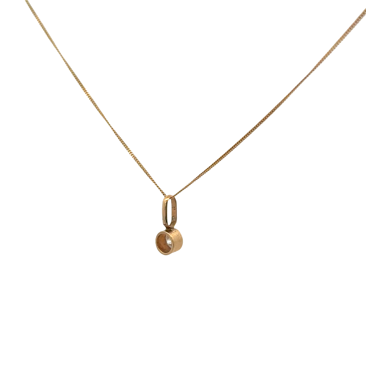 9ct yellow gold chain and diamond pendant 1.2g (bb1972b)