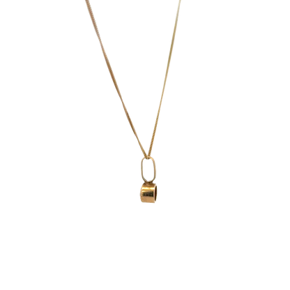 9ct yellow gold chain and diamond pendant 1.2g (bb1972b)