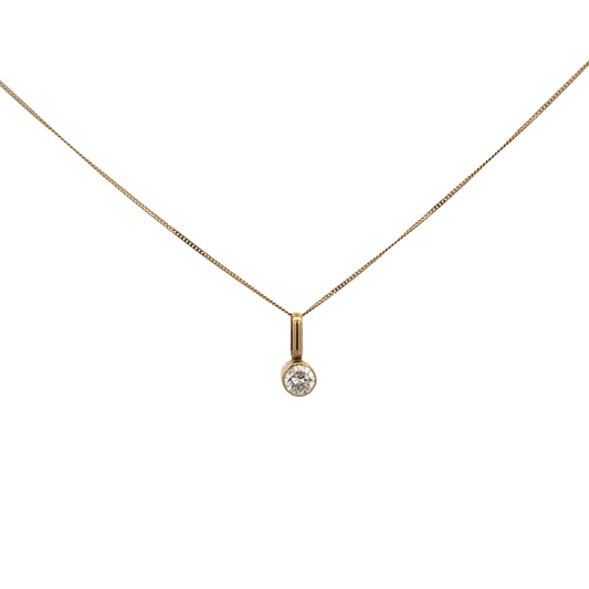 9ct yellow gold chain and diamond pendant 1.2g (bb1972b)