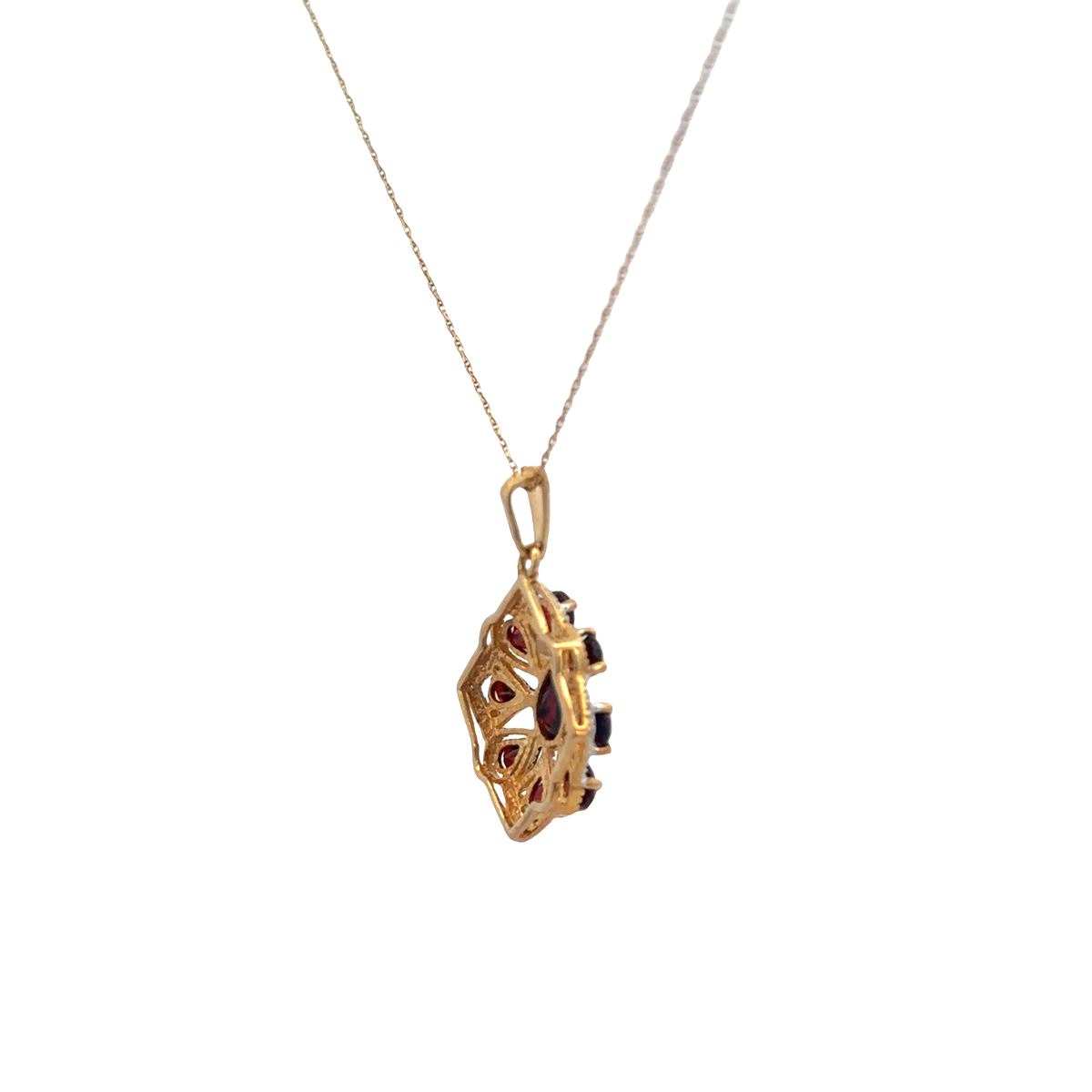 9ct yellow gold chain and pendant 3.2g (sh26813b)