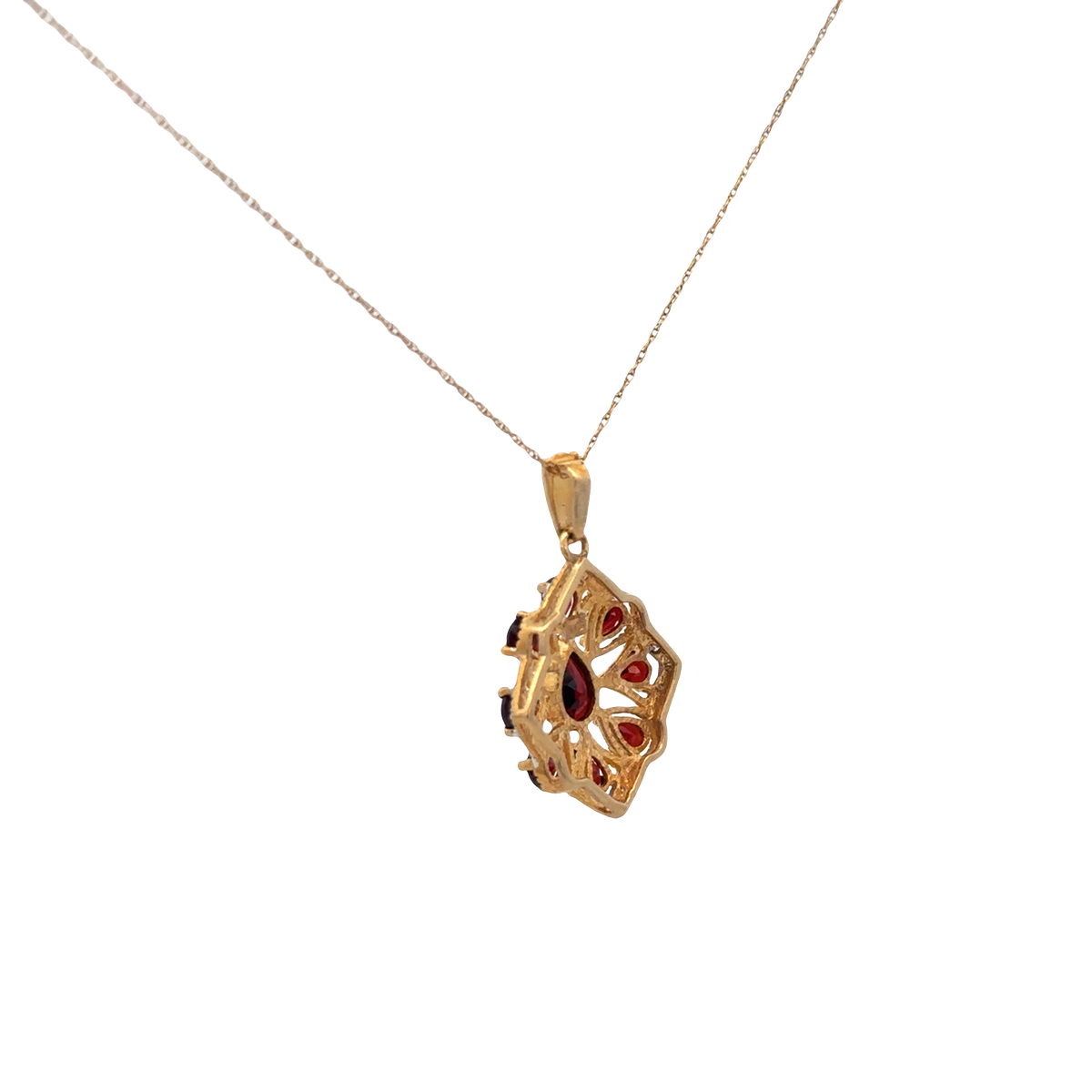 9ct yellow gold chain and pendant 3.2g (sh26813b)