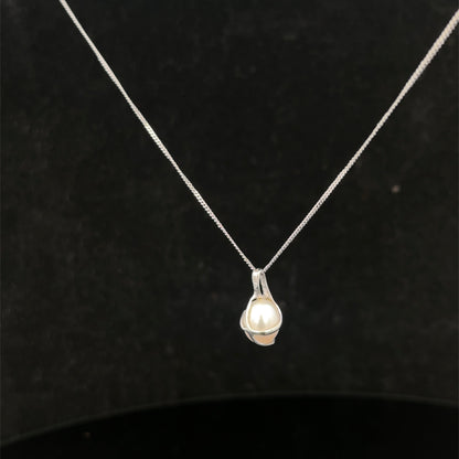 9ct white gold chain and pendant 1.6g (sh26212b)