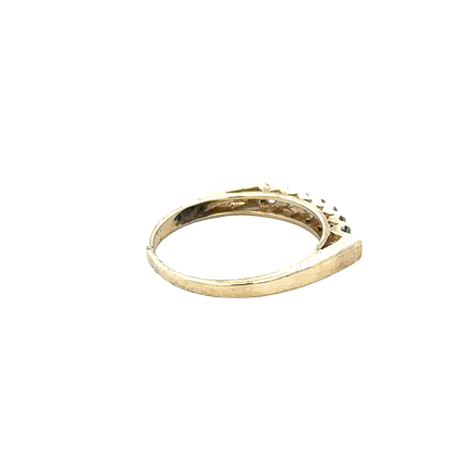 9ct yellow gold diamond ring size J1/2 (sh27972b)