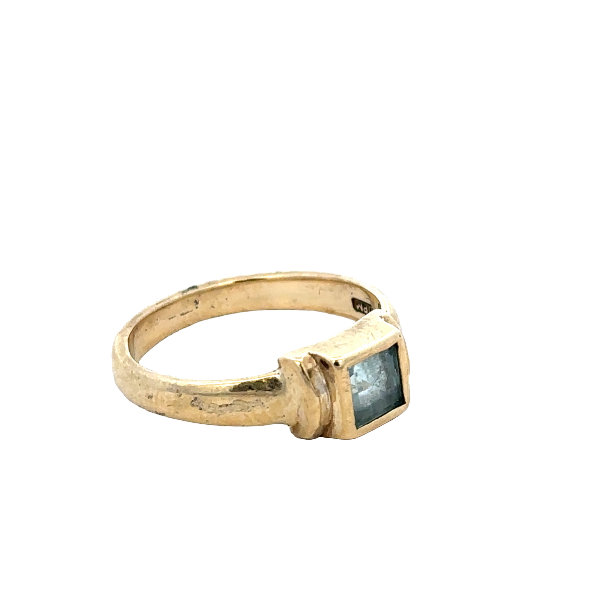 9ct yellow gold ring size P (sh27600b)