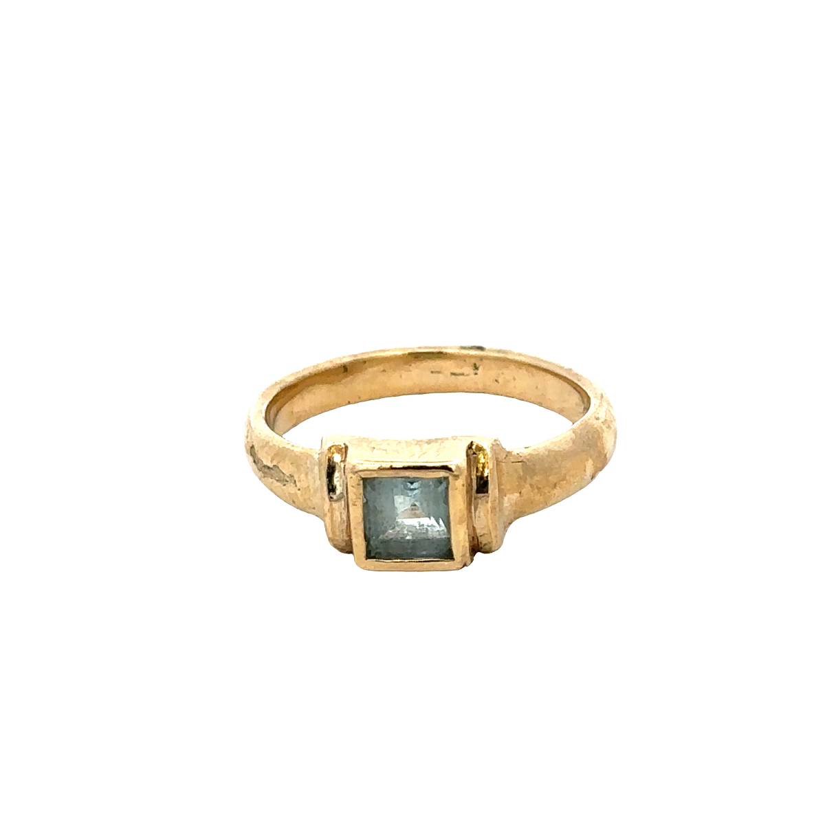 9ct yellow gold ring size P (sh27600b)