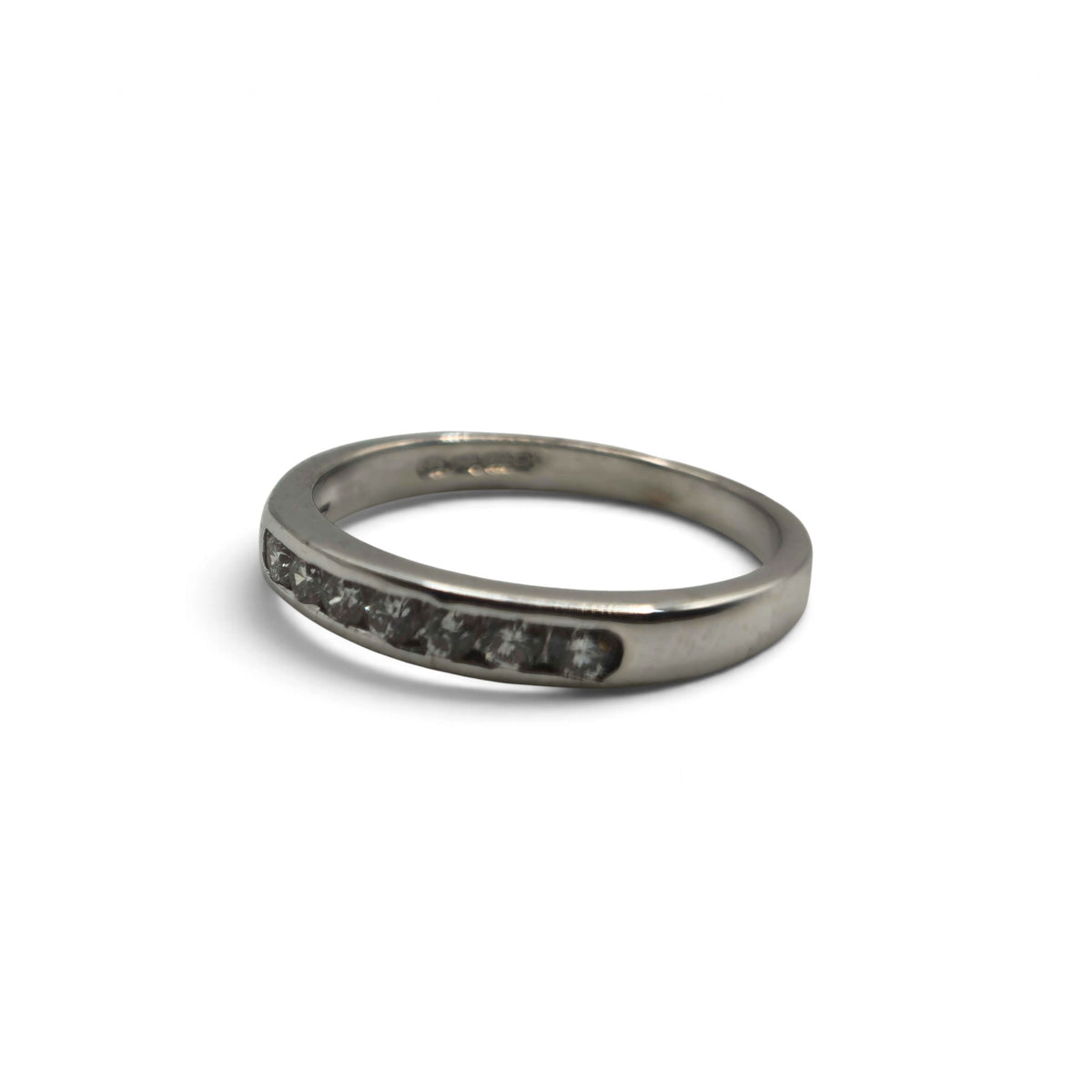18ct white gold diamond half eternity ring  sh27249b