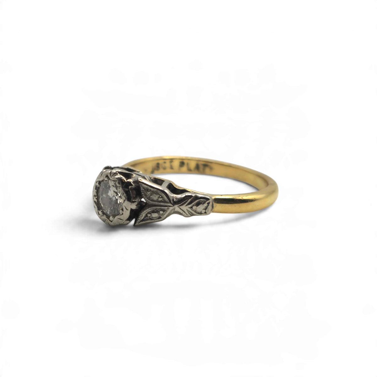 18ct yellow gold and platinum diamond ring   sh27555b