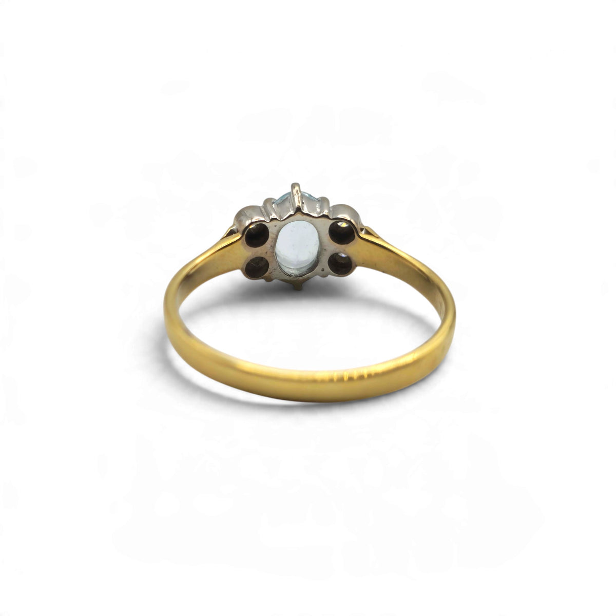 18ct yellow gold aquamarine and diamond ring  sh27553b