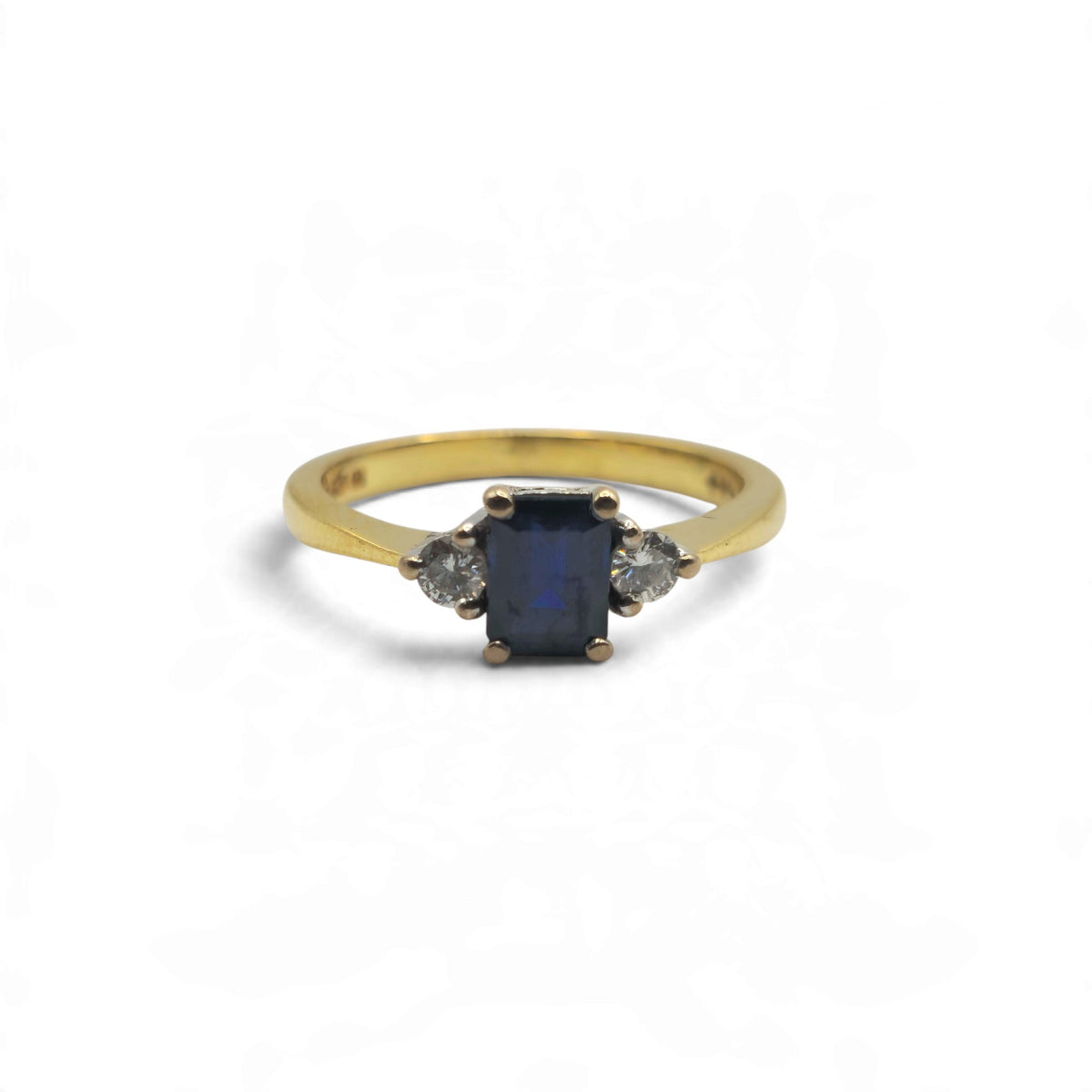 18ct yellow gold sapphire and diamond ring   sh27554b
