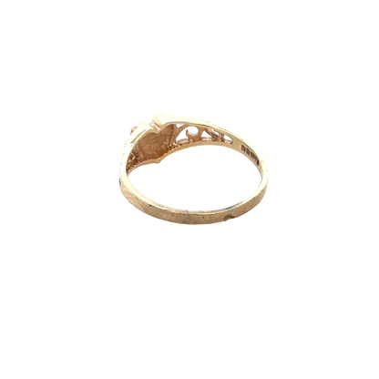 9ct yellow gold ring in size H 1/2 with a smooth band, crafted by Reeves and Sons.