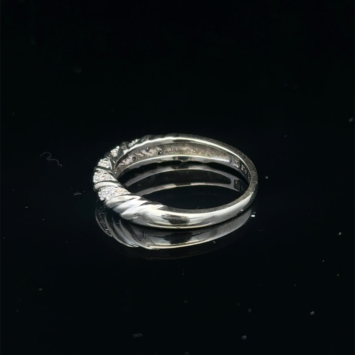 9ct white gold diamond ring size N (sh27951b)