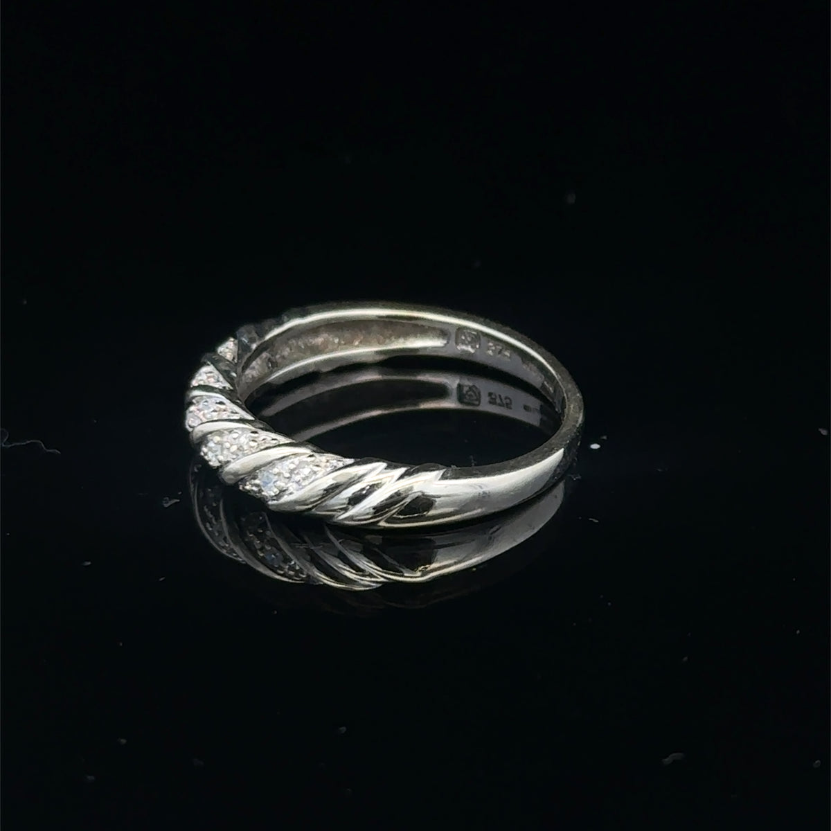 9ct white gold diamond ring size N (sh27951b)