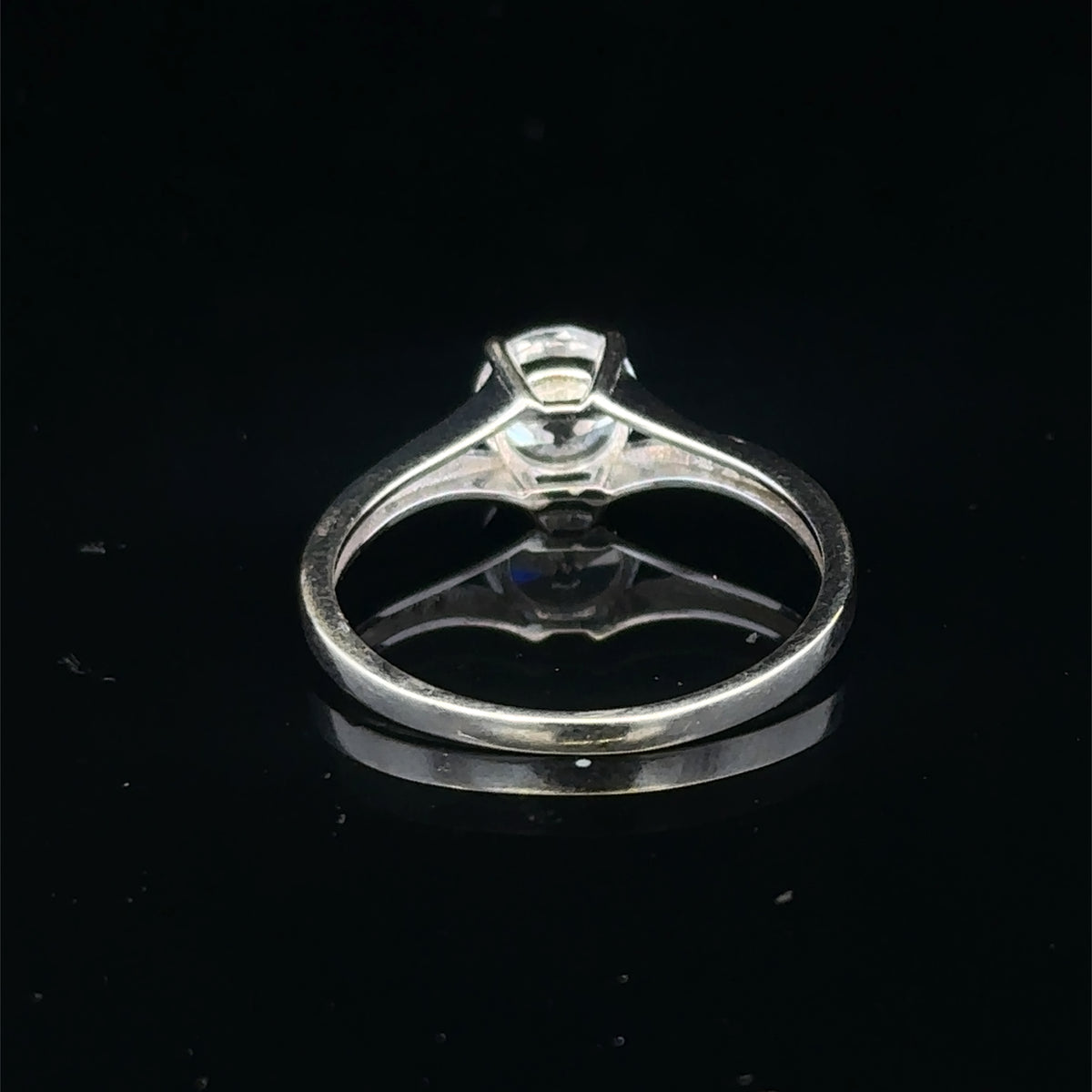 9ct white gold ring size M (sh27975b)