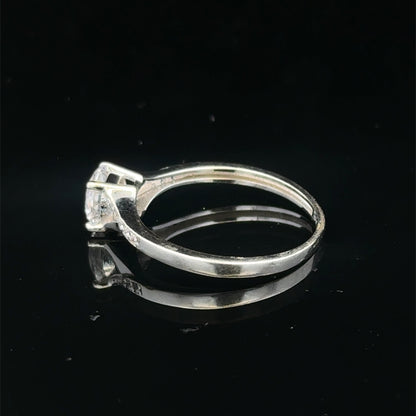 9ct white gold ring size M (sh27975b)