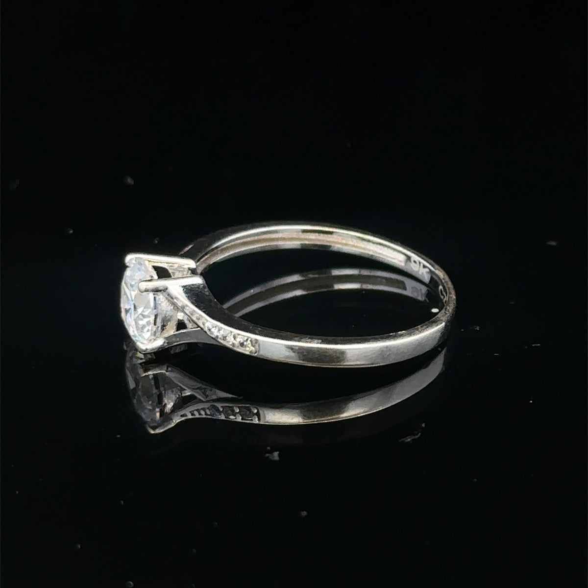 9ct white gold ring size M (sh27975b)