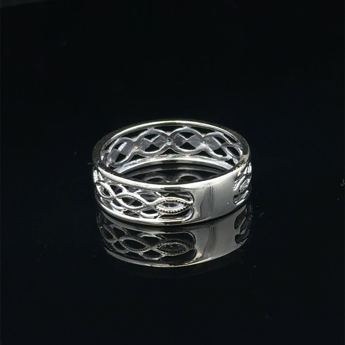 9ct white gold ring size N1/2 (sh27906b)