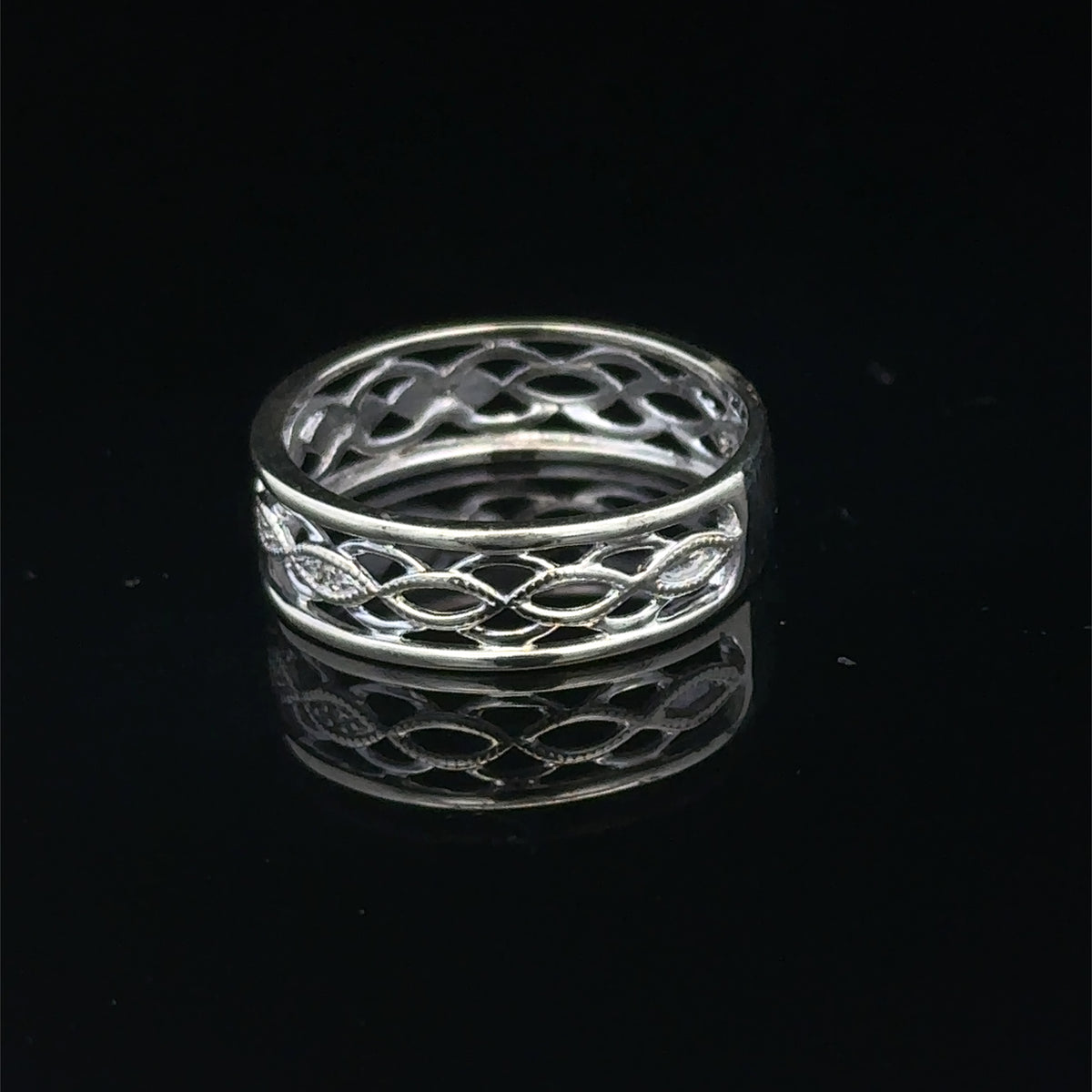 9ct white gold ring size N1/2 (sh27906b)