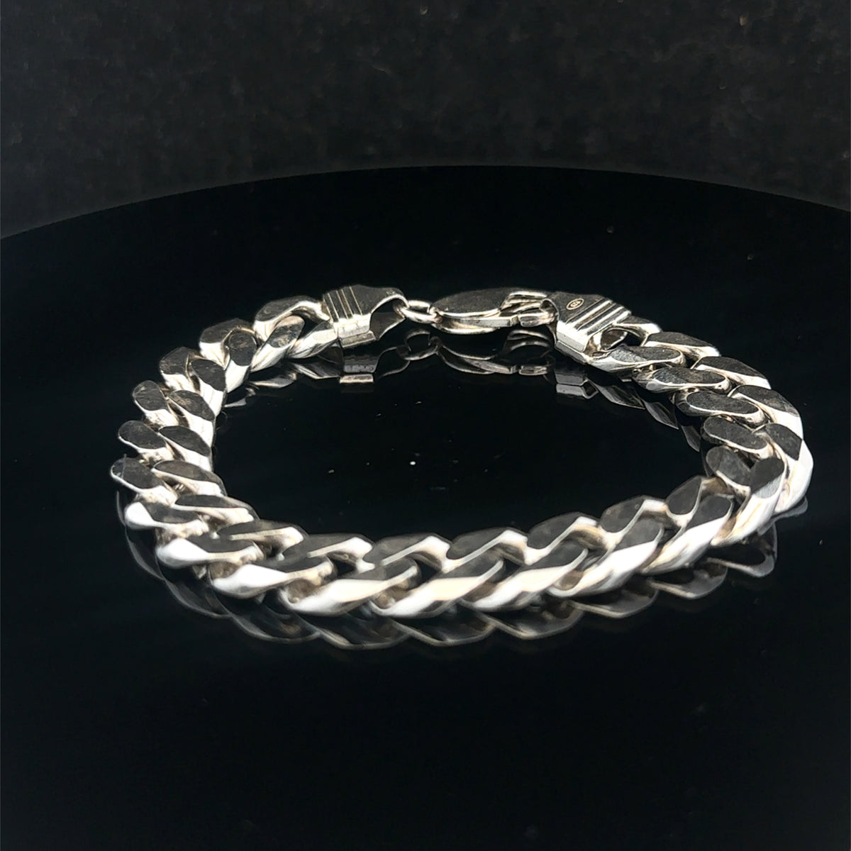 Silver curb bracelet 37.4g (sh27204b)