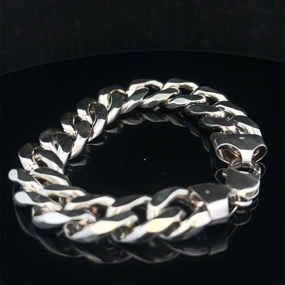 Silver curb bracelet 88.9g (sh27992b)