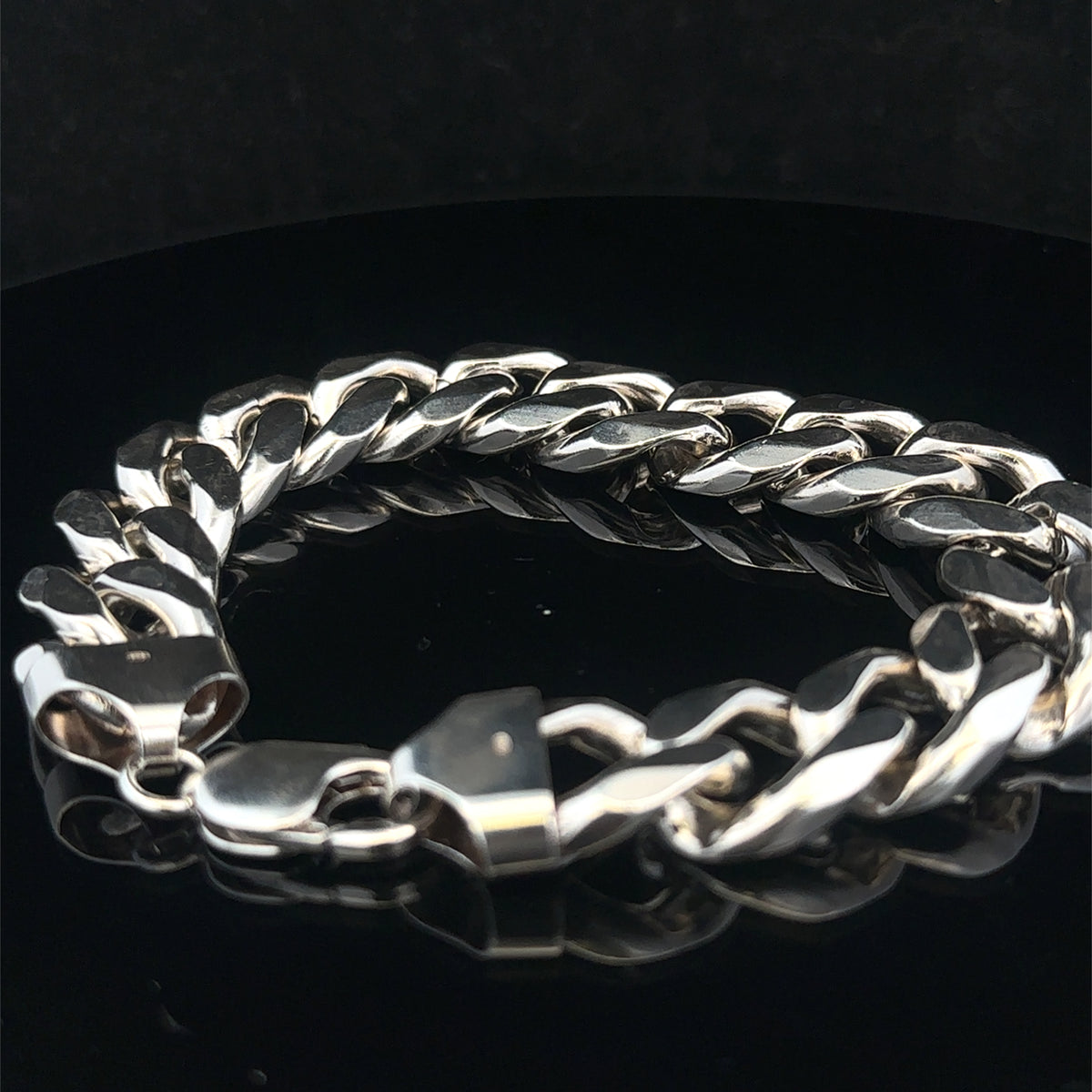 Silver curb bracelet 88.9g (sh27992b)