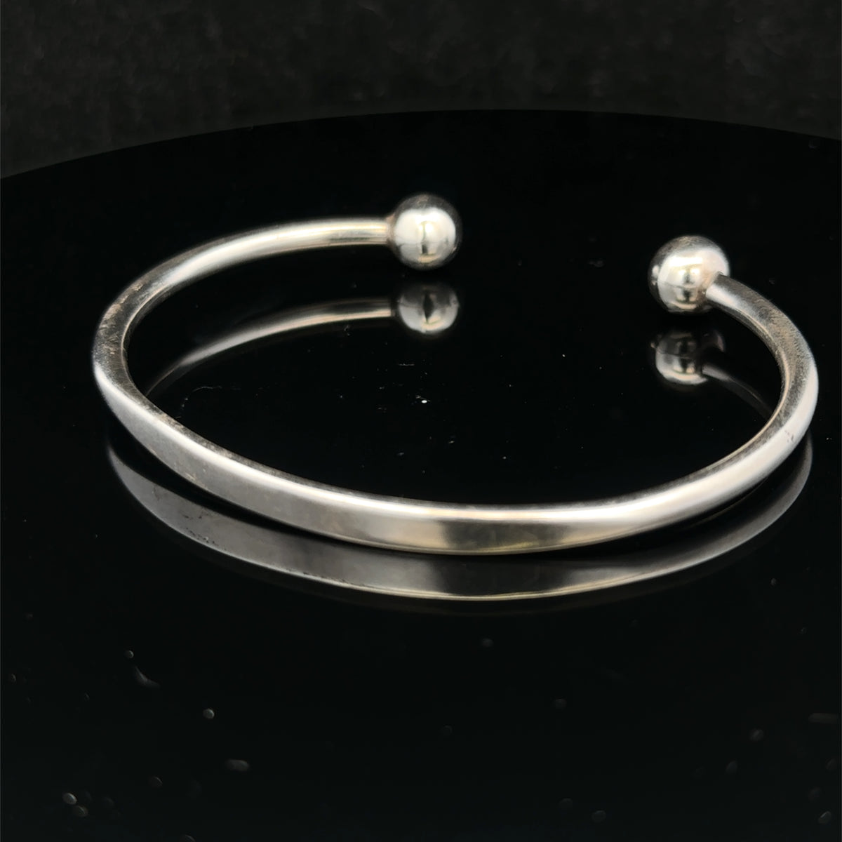 Silver torque bangle 18.7g (sh27029b)