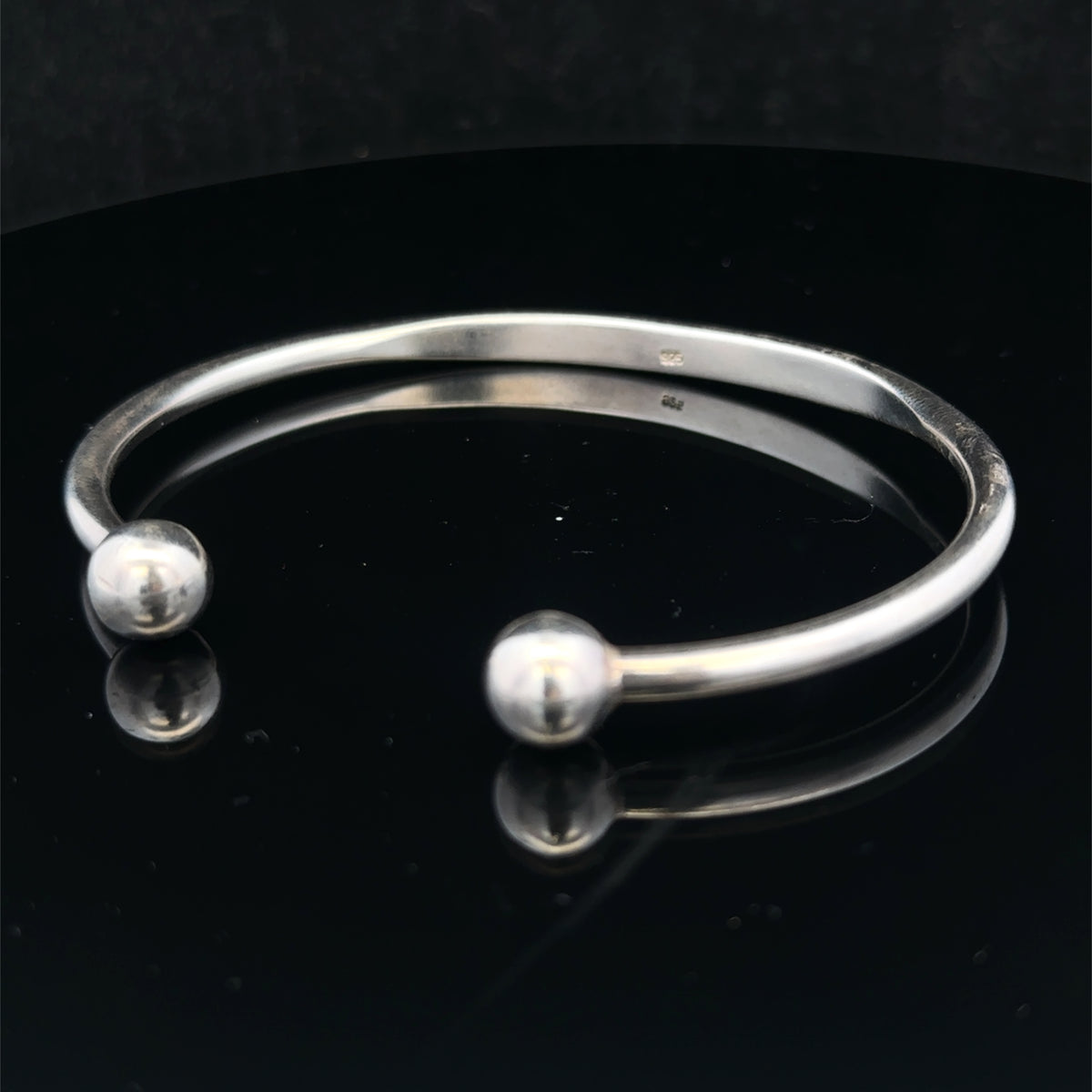 Silver torque bangle 18.7g (sh27029b)